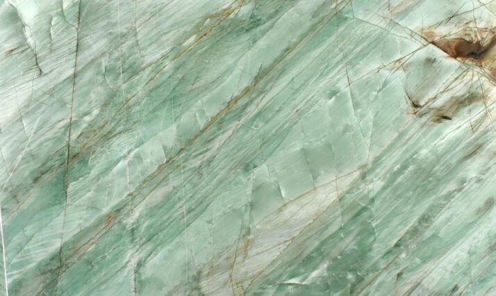 COSTA ESMERALDA LEATHERED QUARTZITE