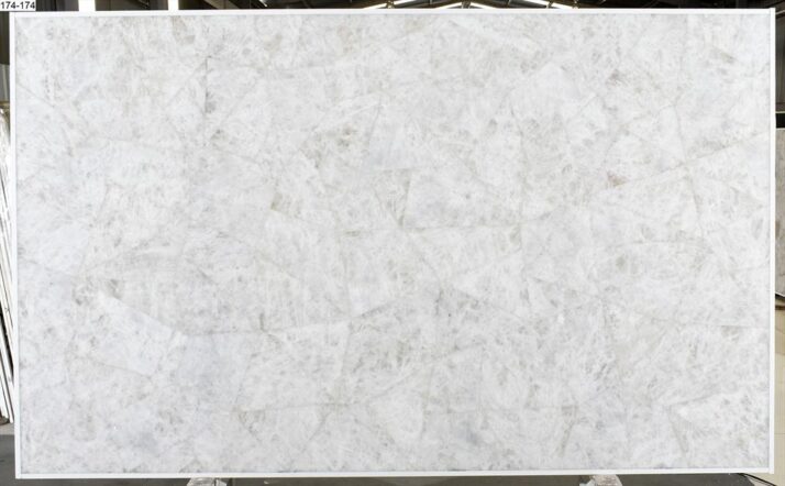 DIAMOND CRYSTAL Polished